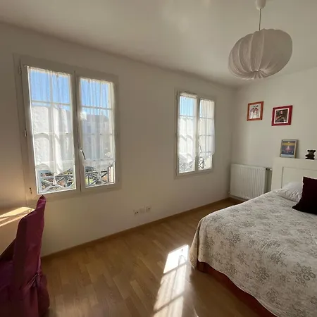 Holiday home Hesperides 5 Mins De Disneyland Paris